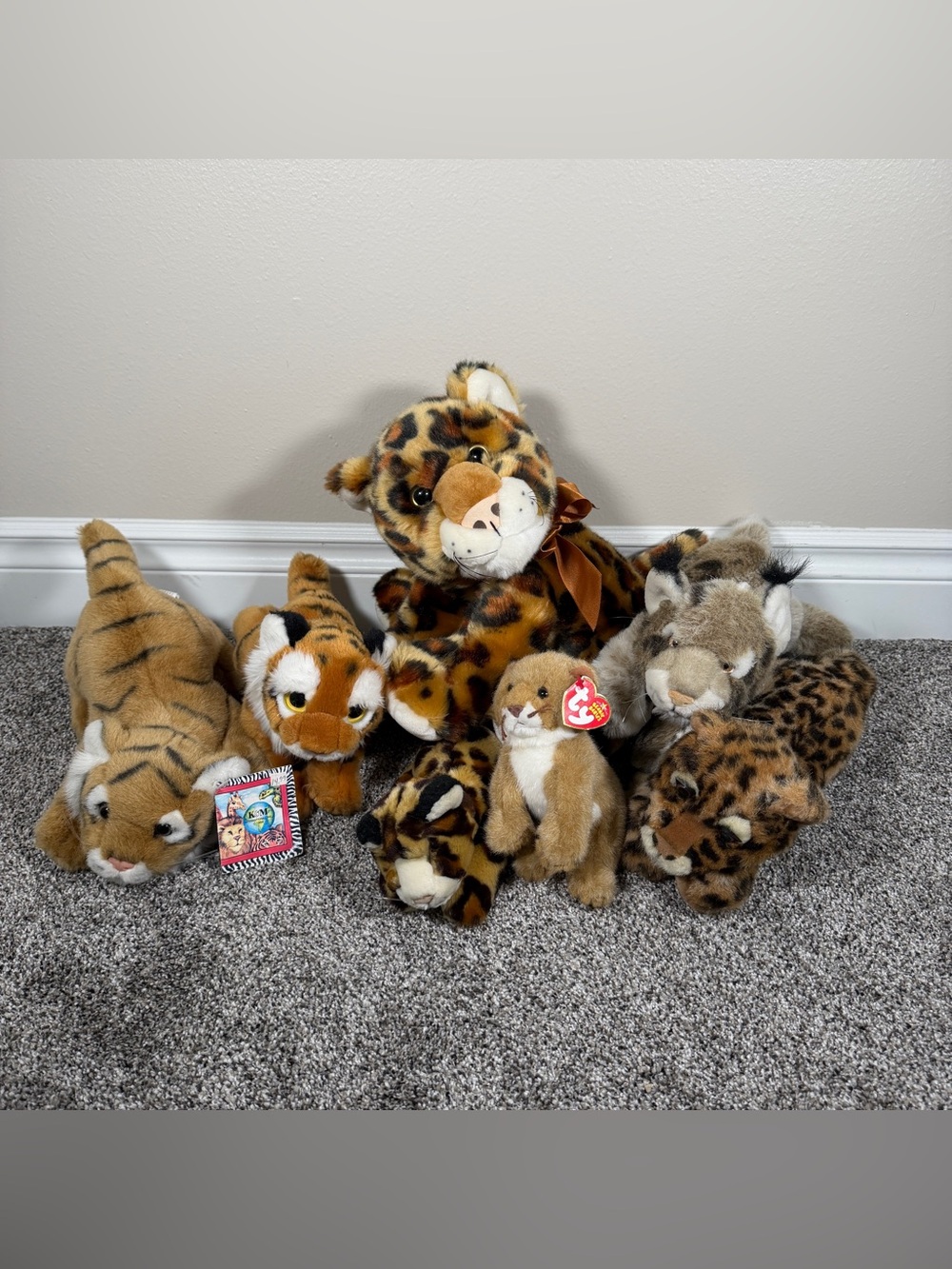 Big Cat Plush Stuffed Animal Lot – 7 Plushies – Mixed Brands Tiger Leopard Lion